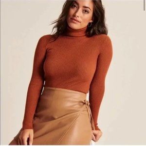 Abercrombie Ribbed Orange Turtleneck